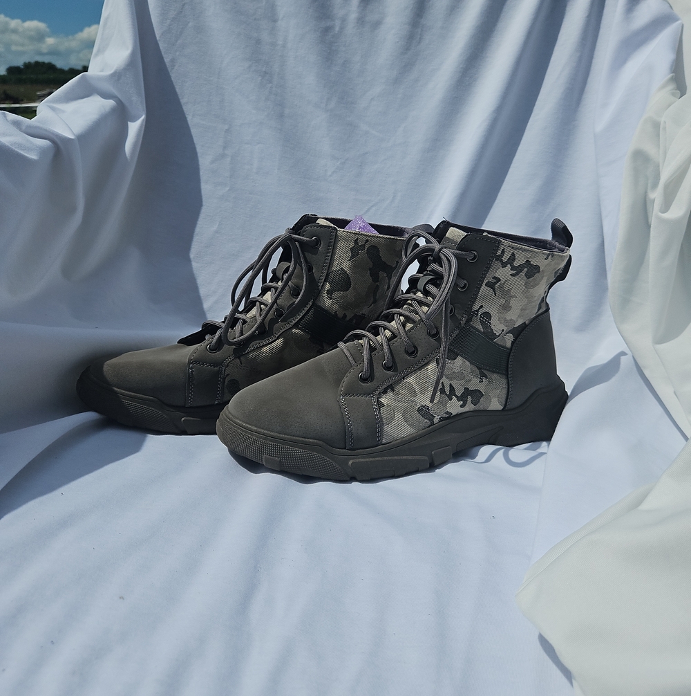 Men's Gray Camo High-Top Tactical Boots